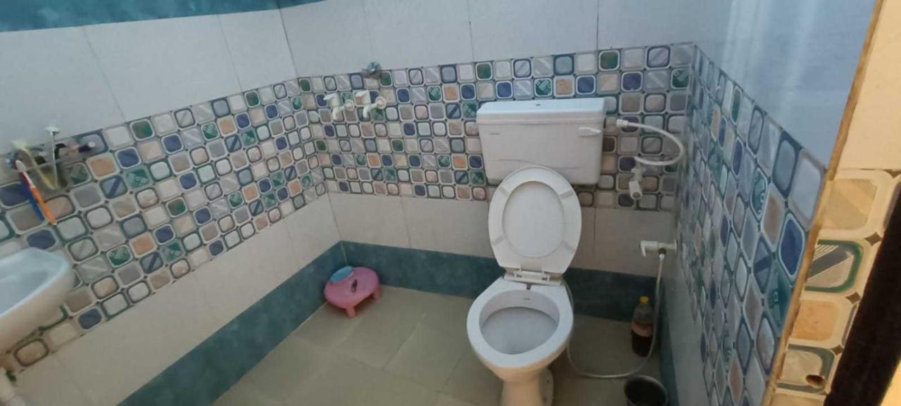Hotel O Pop Angoori Farm House Mathura Bagian luar foto