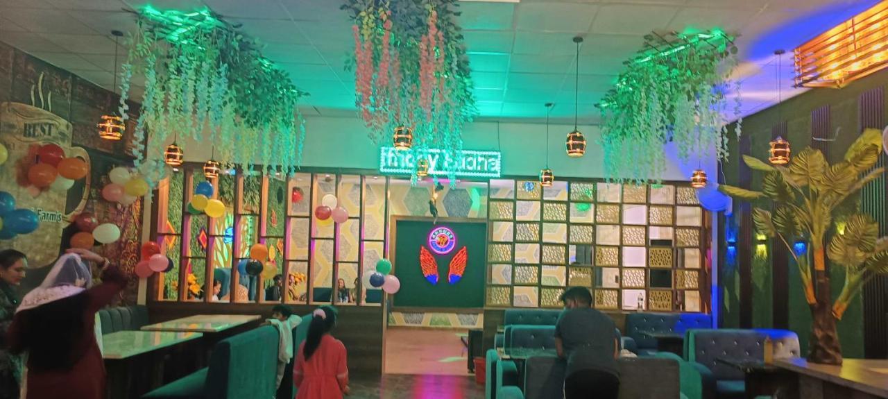 Hotel O Pop Angoori Farm House Mathura Bagian luar foto